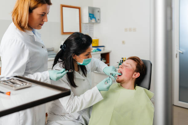 Best Broken or Chipped Tooth Repair in Farley, IA